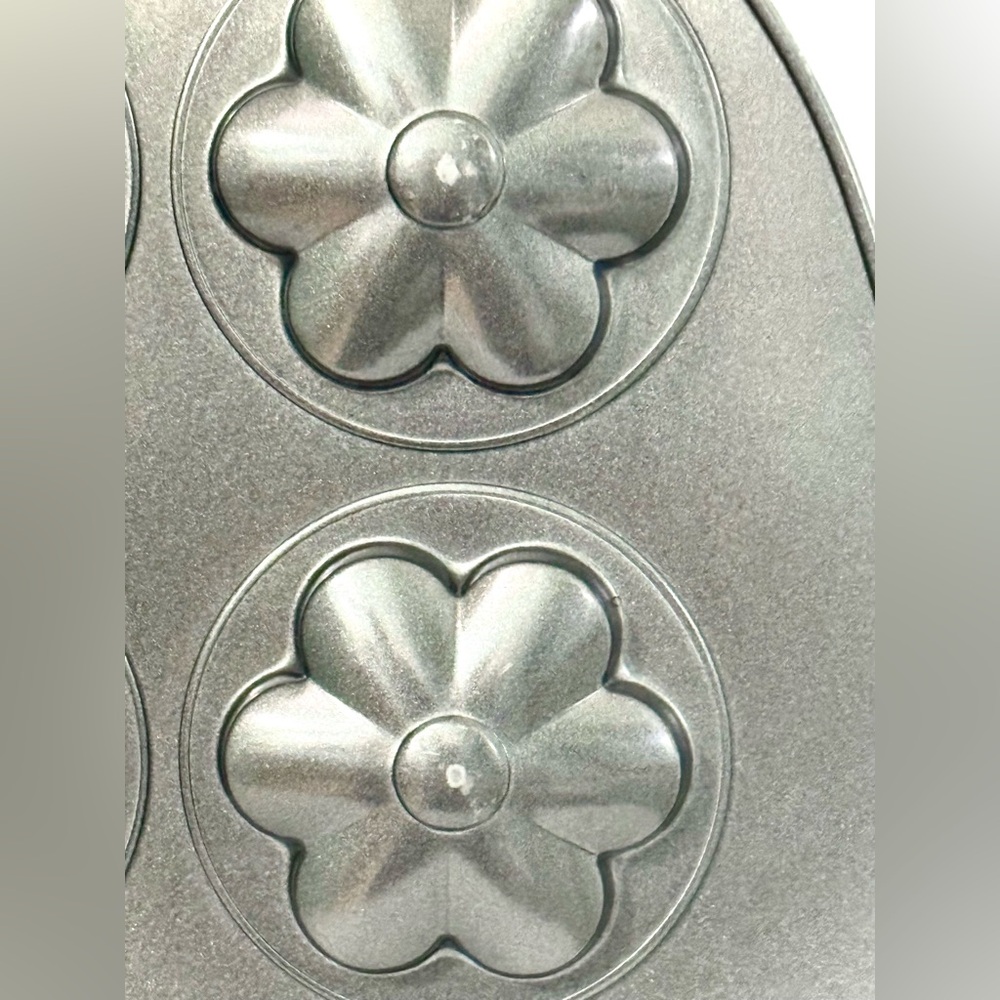 Spring & Easter Mold Pan - Picture 9 of 16